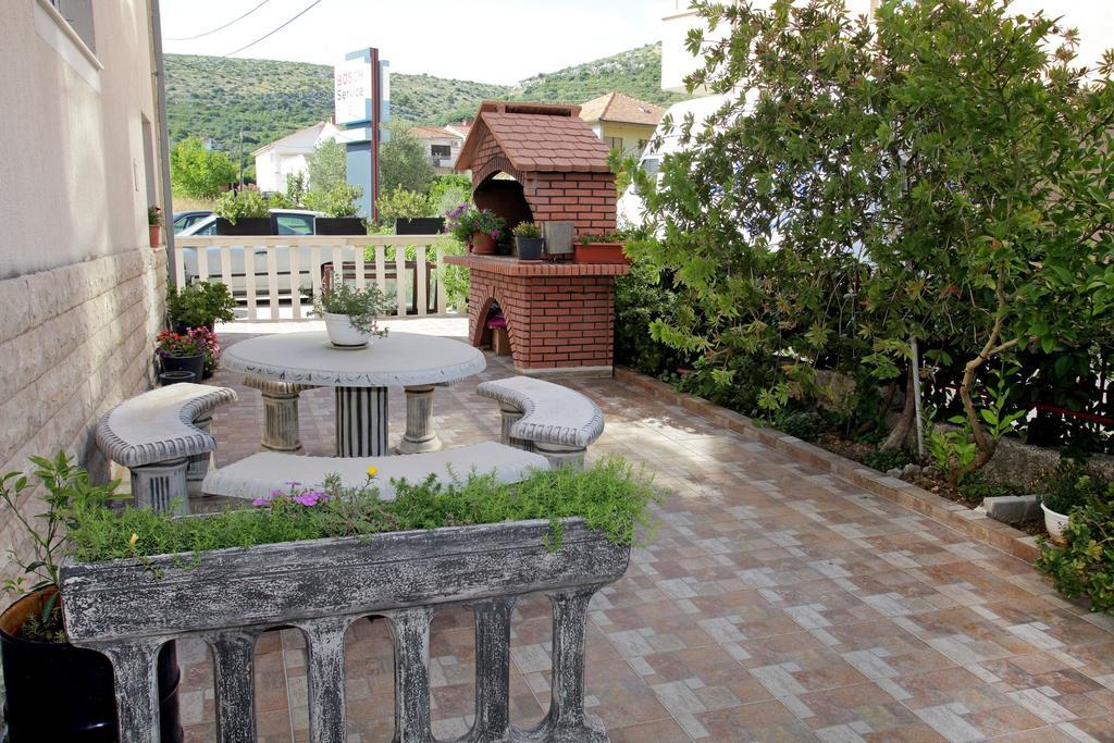 Apartments Marija Trogir Zewnętrze zdjęcie